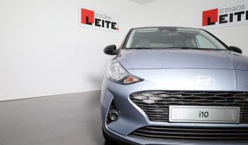 HYUNDAI I10 1.0 MPI CONFORT MY25 (TT) completo