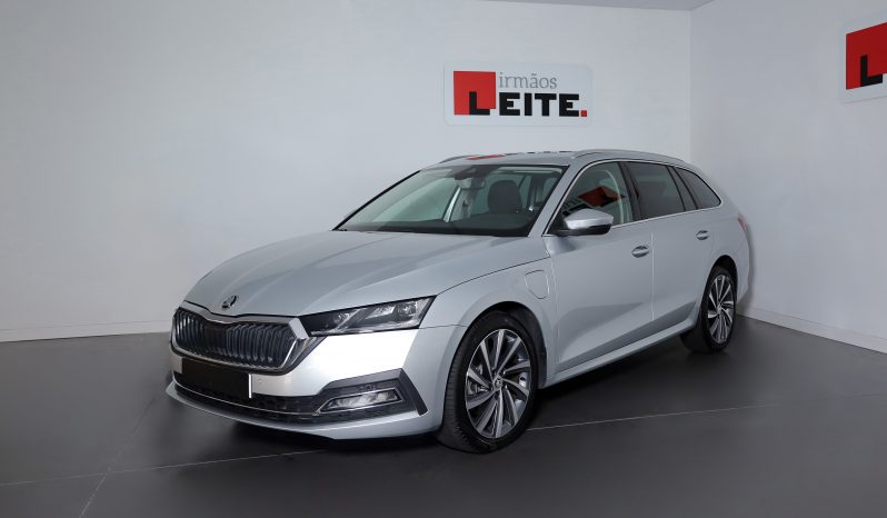 ŠKODA Octavia Break 1.4 TSI iV Ambition DSG completo