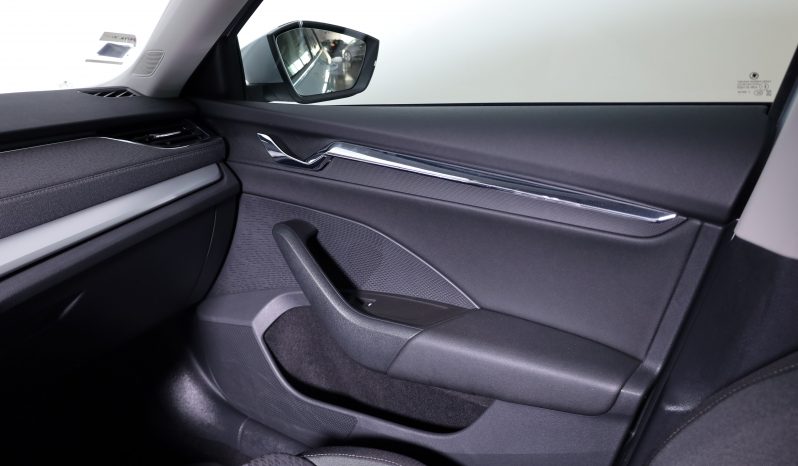 ŠKODA Octavia Break 1.4 TSI iV Ambition DSG completo