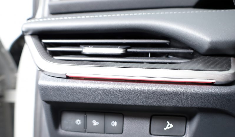 ŠKODA Elroq Sportline 60 completo