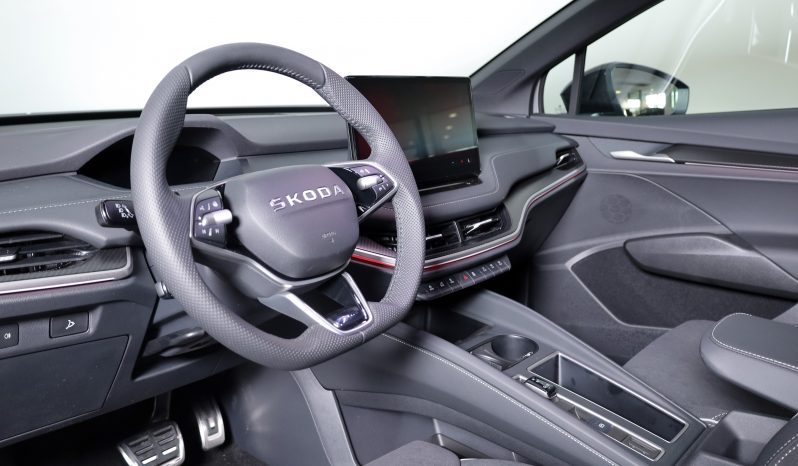 ŠKODA Elroq Sportline 60 completo