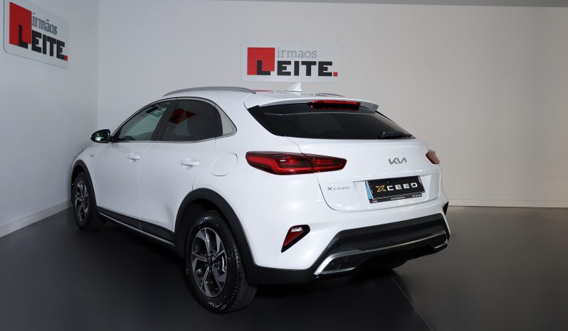 KIA XCeed 1.0 T-GDi Dynamic completo