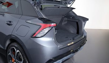 MG MG4 64kwh XPower 4WD completo