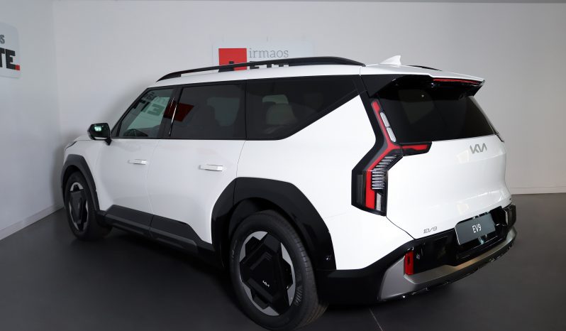 KIA EV9  GT-LINE completo