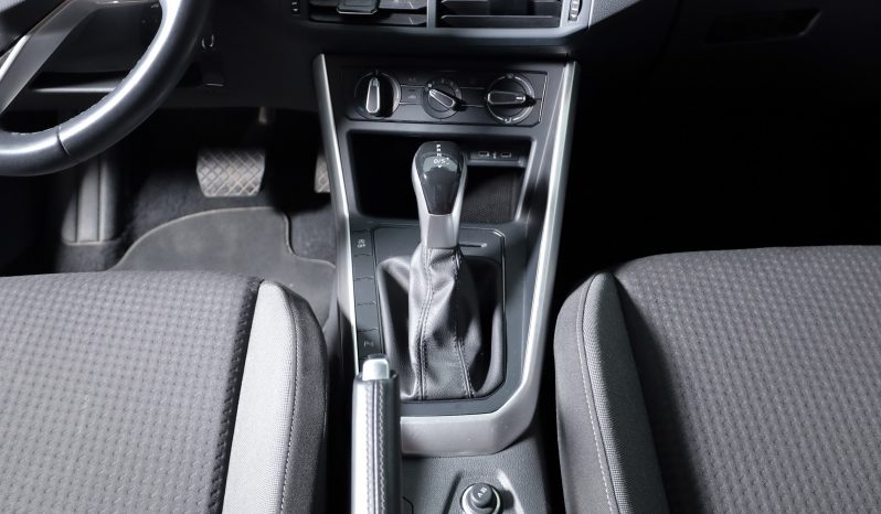 Volkswagen POLO 1.0 TSI 95 URBAN DSG completo