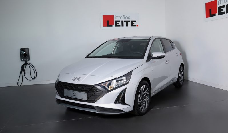 Hyundai i20 1.2 T-GDI CONFORT MY25 completo
