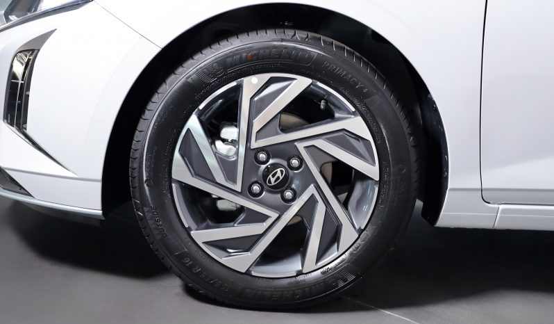 Hyundai i20 1.2 T-GDI CONFORT MY25 completo