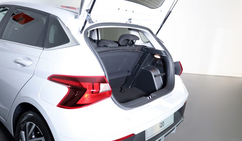 Hyundai i20 1.2 T-GDI CONFORT MY25 completo