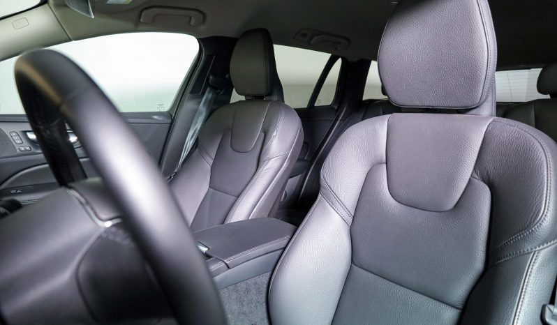 Volvo V60 2.0 T6 AWD TE Plus Dark completo