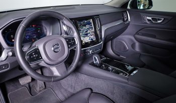 Volvo V60 2.0 T6 AWD TE Plus Dark completo