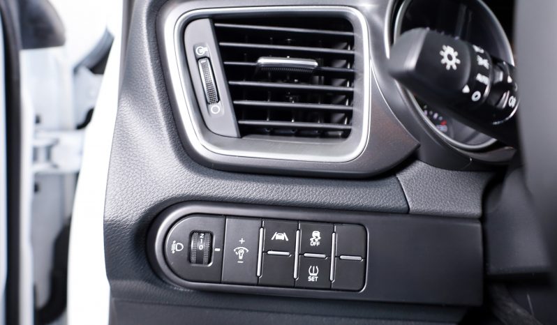 KIA XCeed 1.0 T-GDi Dynamic+ completo