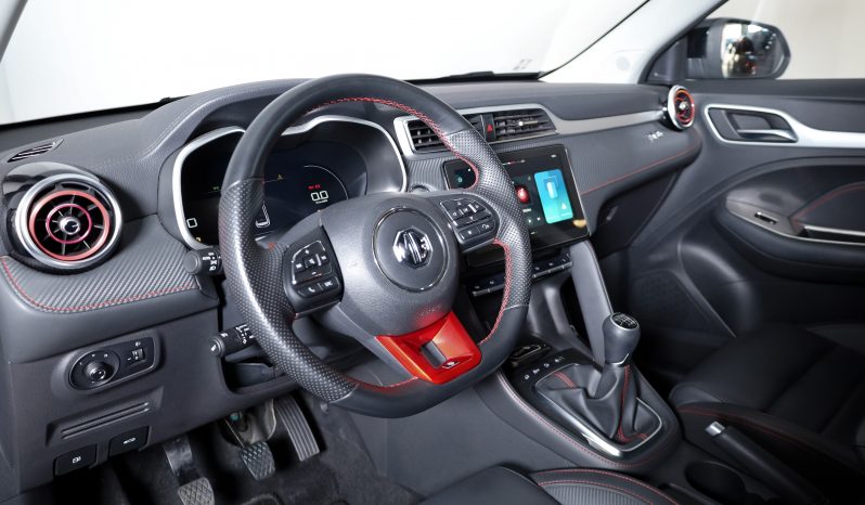 MG ZS 1.0T MT 2WD LUX LHD completo