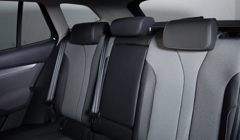 ŠKODA ENYAQ iV 80 completo