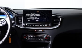 KIA Ceed 5DR 10T-GDI 6MT completo