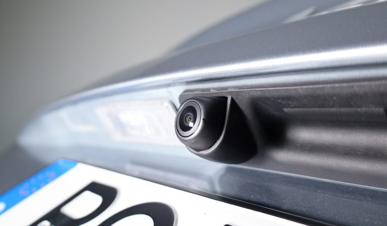 KIA Ceed 5DR 10T-GDI 6MT completo