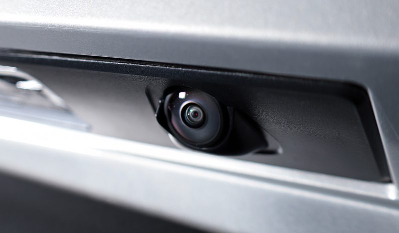 Volvo XC60 T6 AWD Híbrido Plug-in Plus Dark completo