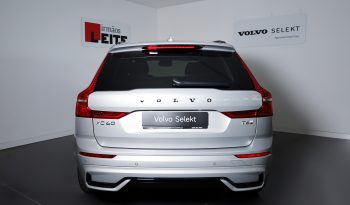 Volvo XC60 T6 AWD Híbrido Plug-in Plus Dark completo