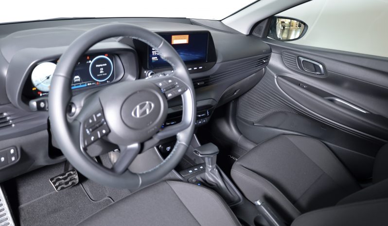 Hyundai BAYON 1.0 T-GDI DCT Premium MY23 (TT) completo
