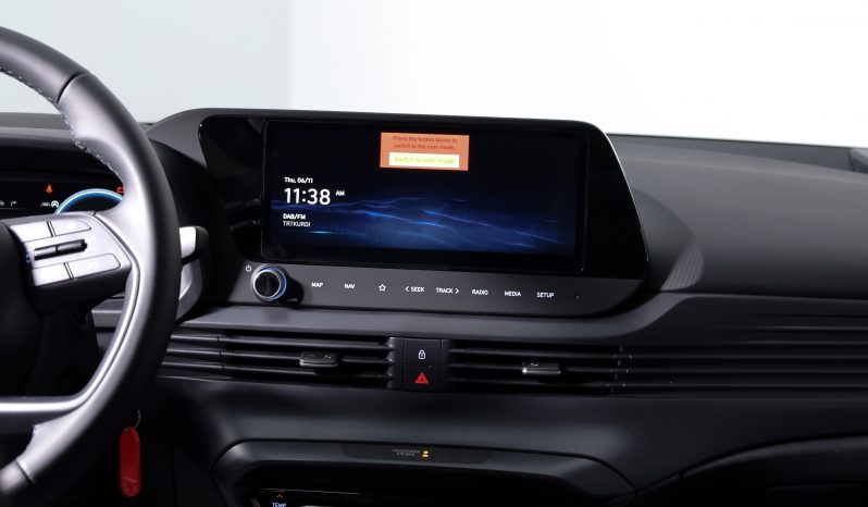 Hyundai BAYON 1.0 T-GDI DCT Premium MY23 (TT) completo