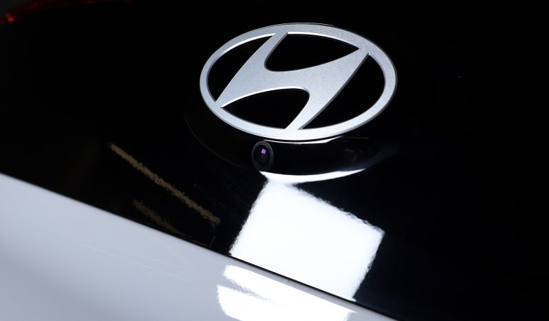 Hyundai BAYON 1.0 T-GDI DCT Premium MY23 (TT) completo