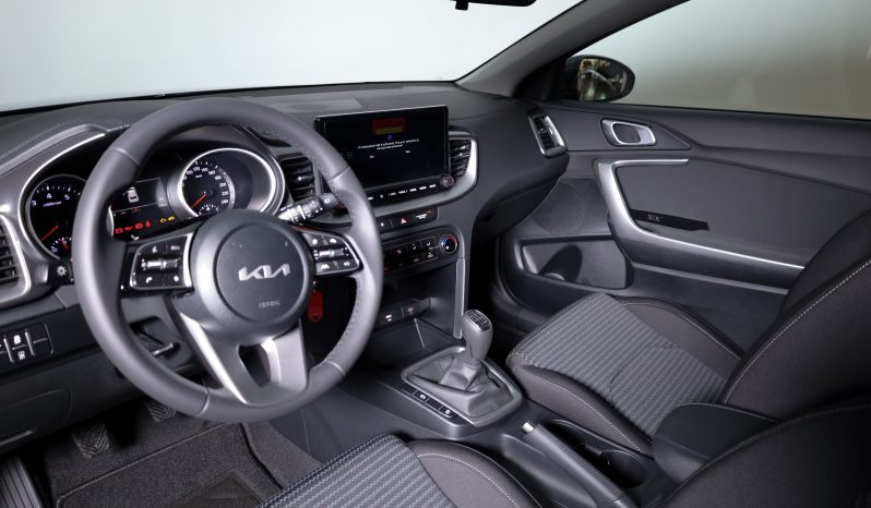 Kia XCeed 1.0 T-GDi 6MT DYNAMIC completo