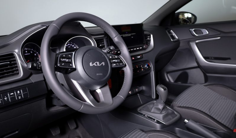 Kia XCeed 1.0 T-GDi 6MT DYNAMIC completo