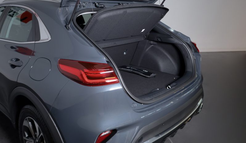 Kia XCeed 1.0 T-GDi 6MT DYNAMIC completo