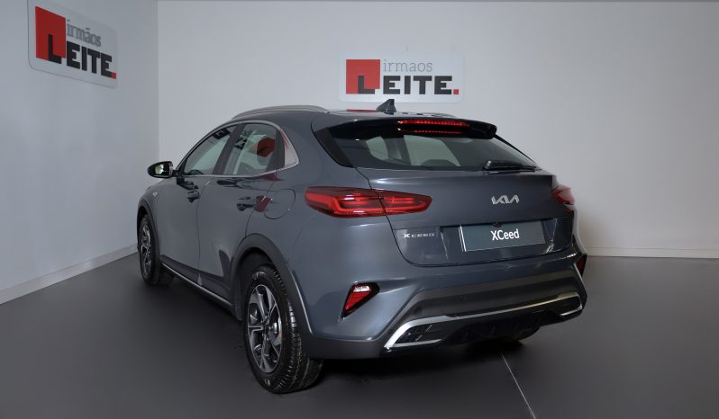 KIA XCeed 1.0 T-GDi 6MT DYNAMIC completo