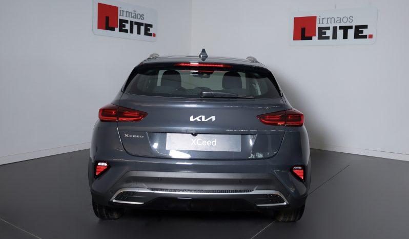 KIA XCeed 1.0 T-GDi 6MT DYNAMIC completo