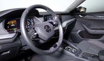 ŠKODA OCTAVIA BREAK 1.4 TSI 204cv PHEV DSG completo