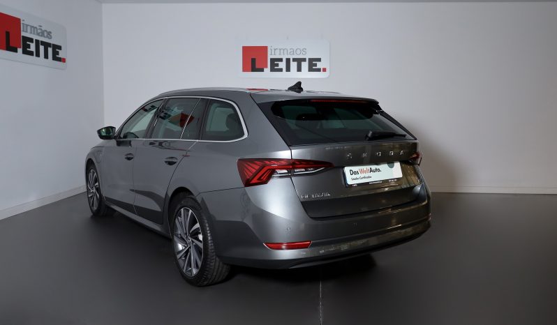ŠKODA OCTAVIA BREAK 1.4 TSI 204cv PHEV DSG completo