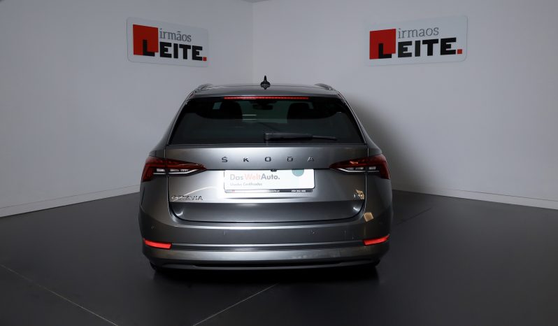 ŠKODA OCTAVIA BREAK 1.4 TSI 204cv PHEV DSG completo