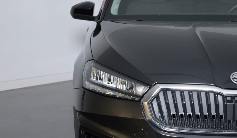 Skoda Fabia 1.0 TSI 116cv DSG completo