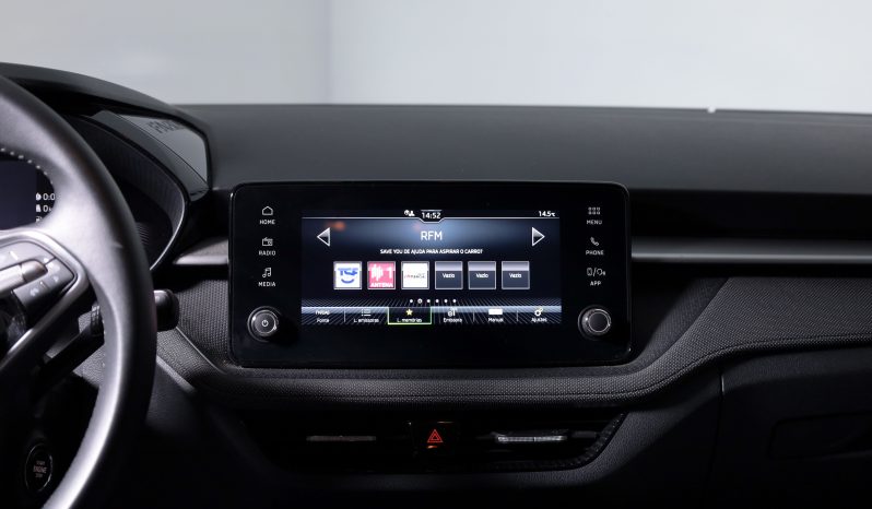 Skoda Fabia 1.0 TSI 116cv DSG completo