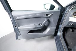 SEAT Ibiza 1.0 TSI STYLE 5v completo