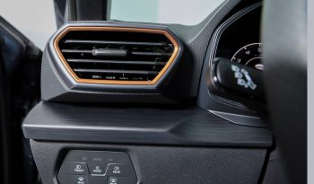 CUPRA LEON SPORTSTOURER 1.5 eTSI 150CV completo