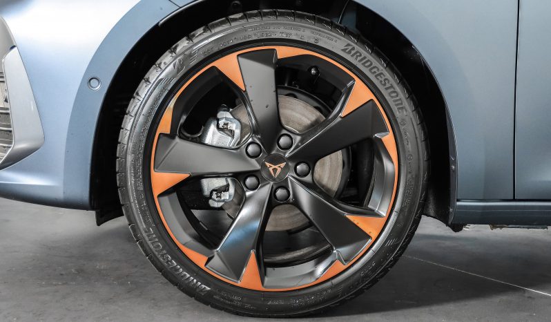 CUPRA LEON SPORTSTOURER 1.5 eTSI 150CV completo