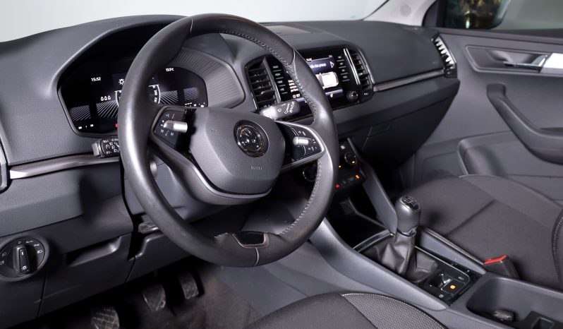 Skoda Karoq 1.0 TSI 116cv completo