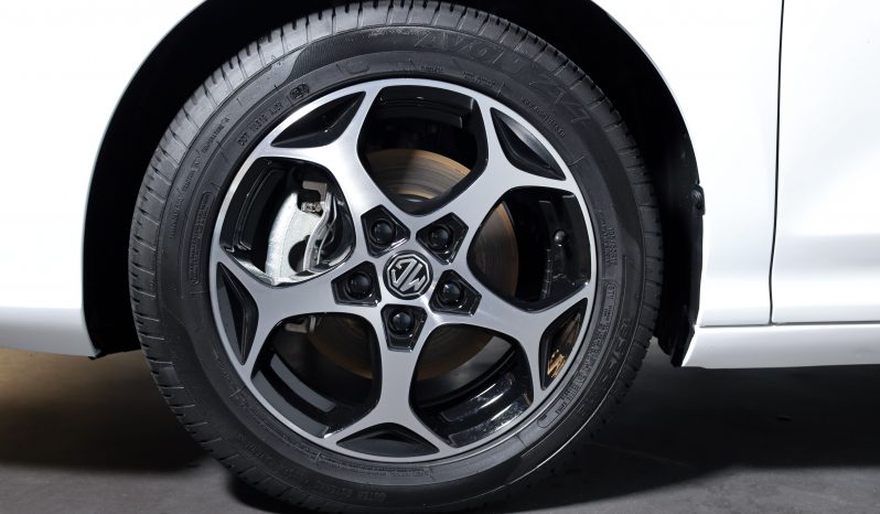 MG   MG3 1.5L HEV Luxury completo