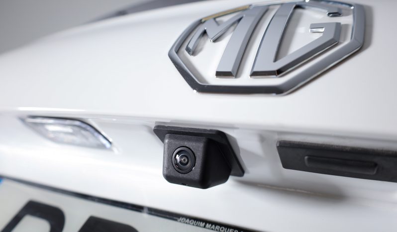 MG   MG3 1.5L HEV Luxury completo