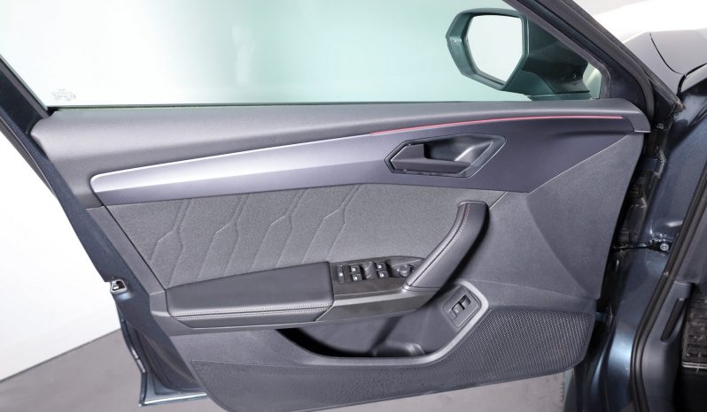 CUPRA LEON SPORTSTOURER 1.5 eTSI 150CV completo