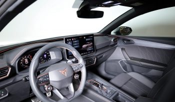 CUPRA LEON SPORTSTOURER 1.5 eTSI 150CV completo