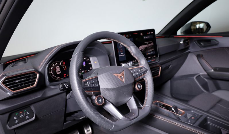 CUPRA LEON SPORTSTOURER 1.5 eTSI 150CV completo