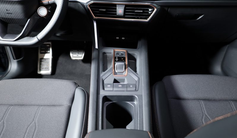 CUPRA LEON SPORTSTOURER 1.5 eTSI 150CV completo