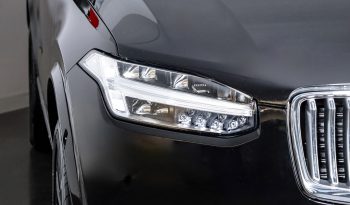 Volvo XC90 Recharge Inscription, T8 AWD híbrido plug-in, 7 lugares completo