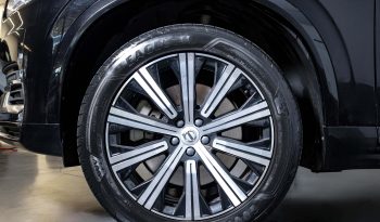 Volvo XC90 Recharge Inscription, T8 AWD híbrido plug-in, 7 lugares completo