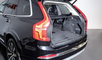 Volvo XC90 Recharge Inscription, T8 AWD híbrido plug-in, 7 lugares completo