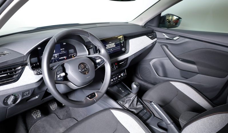 Skoda Kamiq 1.0 TSI 95cv completo