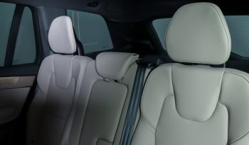 Volvo XC90 Plus Bright, T8 AWD Híbrido Plug-in, 7 Lugares completo