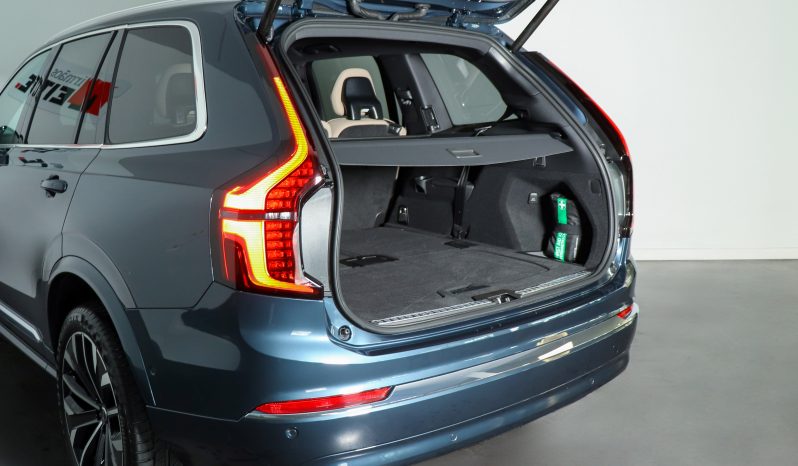 Volvo XC90 Plus Bright, T8 AWD Híbrido Plug-in, 7 Lugares completo